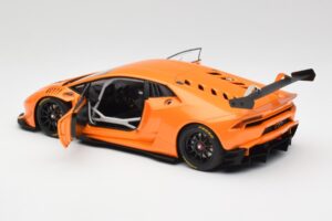 Lamborghini Huracan LP620-2 Super Trofeo Arancio Borealis Pearl Effect Pomarańczowy AUTOart 1:18 81558 Metal — zdjęcie 5 z 8