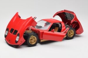 Lamborghini Miura Czerwony Anson 1:18 30302 Metal — zdjęcie 2 z 8
