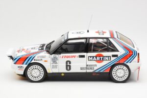 Lancia Delta HF 4WD #6 M. Biasion / T. Siviero Martini Rally Monte Carlo 1987 Kyosho 1:18 08960A Metal — zdjęcie 4 z 8