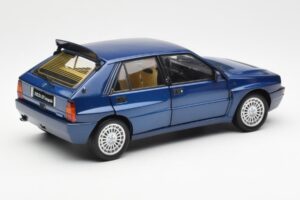 Lancia Delta HF Integrale Evo II Niebieski Kyosho 1:18 08341BL Metal — zdjęcie 3 z 8