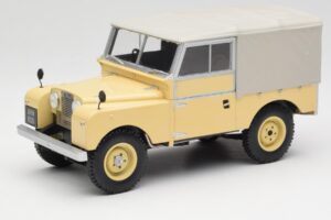 Land Rover 88 Series 1 Hard Top Jasny Beżowy MCG 1:18 MCG18368 Metal