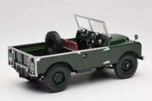 Land Rover 88 Series 1 Open Top Ciemny Zielony MCG 1:18 MCG18367 Metal — zdjęcie 3 z 6