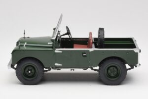 Land Rover 88 Series 1 Open Top Ciemny Zielony MCG 1:18 MCG18367 Metal — zdjęcie 5 z 6