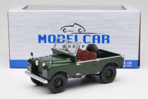 Land Rover 88 Series 1 Open Top Ciemny Zielony MCG 1:18 MCG18367 Metal — zdjęcie 6 z 6