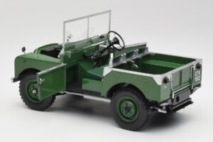 Land Rover 88 Series I Bronze Green Minichamps 1:18 150168906 Metal — zdjęcie 5 z 8