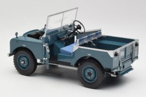 Land Rover 88 Series I Jasnoniebieski Minichamps 1:18 150168907 Metal — zdjęcie 5 z 8