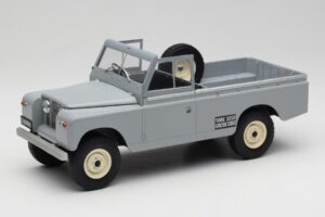 Land Rover Series II 109 Pickup Szary MCG 1:18 MCG18092 Metal
