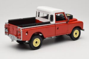 Land Rover Series I 109 Pickup Czerwony Eagle Collectibles 1:18 440500 Metal — zdjęcie 3 z 8