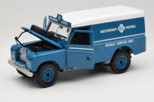 Land Rover Series III 109 Soft Top Motorway Patrol Niebieski Eagles Race 1:18 4403 Metal — zdjęcie 2 z 8