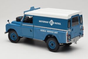 Land Rover Series III 109 Soft Top Motorway Patrol Niebieski Eagles Race 1:18 4403 Metal — zdjęcie 7 z 8