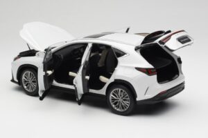 Lexus NX450h+ AZ20 Biały Kyosho 1:18 08968Q Żywica — zdjęcie 5 z 8