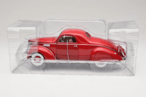 Lincoln Zephyr The Three Stooges Auto Filmowe Auto World 1:18 AWSS113/06 Metal — zdjęcie 3 z 5