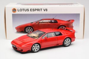Lotus Esprit V8 Czerwony AUTOart 1:18 75311 Metal — zdjęcie 8 z 8