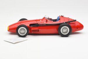 Maserati 250F J-M. Fangio F1 World Champion 1957 CMC 1:18 M-051 Metal — zdjęcie 3 z 6