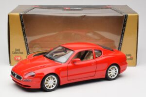 Maserati 3200 GT Czerwony Bburago 1:18 3341 Metal — zdjęcie 8 z 8