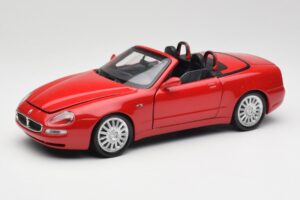 Maserati GT Spyder Czerwony Bburago 1:18 34097 Metal