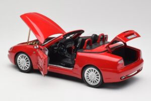 Maserati GT Spyder Czerwony Bburago 1:18 34097 Metal — zdjęcie 7 z 8