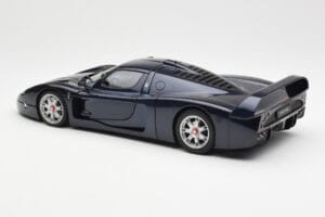 Maserati MC12 Road Car Niebieski Metallic AUTOart 1:18 75802 Metal — zdjęcie 7 z 8