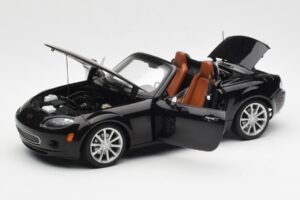 Mazda MX-5 NC Roadster Retractable Hardtop US Spec Czarny AUTOart 1:18 75971 Metal — zdjęcie 2 z 10