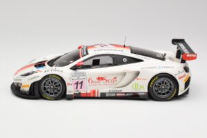 McLaren 12C GT3 #11 Art Grand Prix C. Leclerc / N. Parisy / A. Soucek Spa 24 Hours 2013 Minichamps 1:18 151131311 Metal — zdjęcie 3 z 6