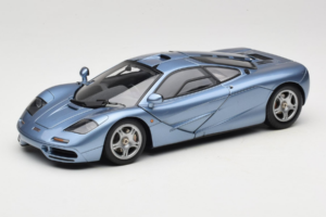 McLaren F1 Niebieski LCD 1:18 LCD18014-BU Metal