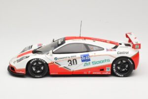 McLaren F1 GTR GT1 #30 West Competition J. Nielsen 1996 UT Models 1:18 39624 Metal — zdjęcie 4 z 8
