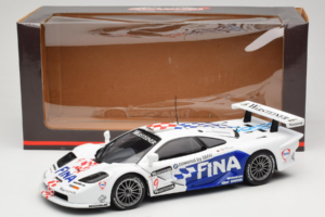 McLaren F1 GTR #9 P. Kox / R. Ravaglia FIA GT Championship 1997 UT Models 1:18 39711 Metal — zdjęcie 8 z 8