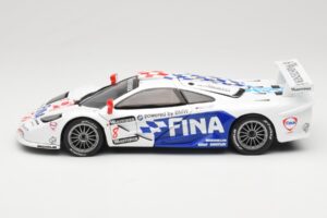 McLaren F1 GTR #8 Team BMW J-J. Lehto / S. Soper FIA GT Championship 1997 UT Models 1:18 39710 Metal — zdjęcie 4 z 8