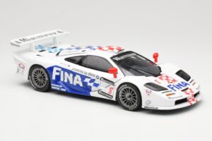 McLaren F1 GTR #8 Team BMW J-J. Lehto / S. Soper FIA GT Championship 1997 UT Models 1:18 39710 Metal — zdjęcie 6 z 8