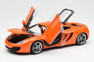 McLaren MP4-12C Pomarańczowy AUTOart 1:18 76006 Metal — zdjęcie 2 z 8