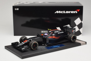 McLaren MP4-31 Honda #22 J. Button McLaren Honda F1 Team Chinese Grand Prix 2016 Minichamps 1:18 537161822 Metal — zdjęcie 7 z 7