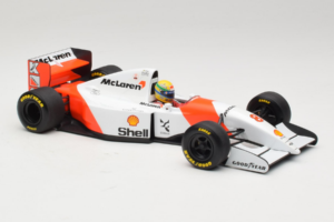 McLaren MP4/8 Ford #8 A. Senna Marlboro McLaren 1993 Minichamps 1:18 540931808 Metal — zdjęcie 4 z 7