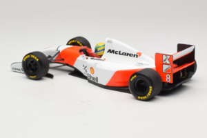 McLaren MP4/8 Ford #8 A. Senna Marlboro McLaren 1993 Minichamps 1:18 540931808 Metal — zdjęcie 5 z 7