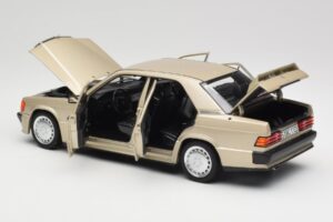 Mercedes 190E W201 2.3-16 Smoke Silver Metallic Norev 1:18 183831 Metal — zdjęcie 5 z 8