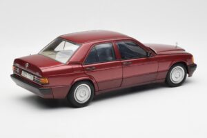 Mercedes 190E W201 2.0 Czerwony Dealer Edition AUTOart 1:18 B66040383 Metal — zdjęcie 3 z 8