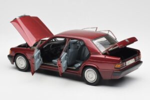 Mercedes 190E W201 2.0 Czerwony Dealer Edition AUTOart 1:18 B66040383 Metal — zdjęcie 5 z 8