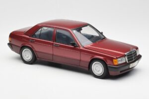 Mercedes 190E W201 2.0 Czerwony Dealer Edition AUTOart 1:18 B66040383 Metal — zdjęcie 6 z 8