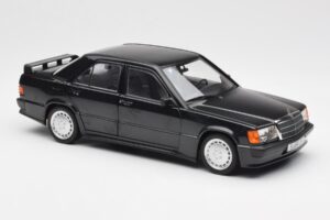 Mercedes 190E 2.3-16 W201 Czarny Edycja Dealerska Norev 1:18 B66040663 Metal — zdjęcie 6 z 8