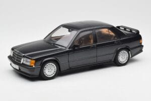 Mercedes 190E 2.3-16 W201 Niebiesko-Czarny Metallic AUTOart 1:18 76122 Metal