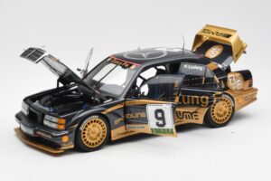Mercedes 190E 2.5-16 Evo II #9 K. Ludwig Macau GP 3rd Place 1991 AUTOart 1:18 89135 Metal — zdjęcie 2 z 8