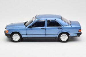 Mercedes 190E W201 Diamond Niebieski Edycja Dealerska Norev 1:18 B66040661 Metal — zdjęcie 4 z 8