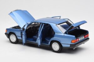Mercedes 190E W201 Diamond Niebieski Edycja Dealerska Norev 1:18 B66040661 Metal — zdjęcie 5 z 8
