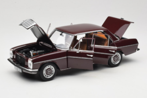 Mercedes 200 W115 Ciemny Czerwonobrązowy Norev 1:18 183778 Metal — zdjęcie 2 z 8