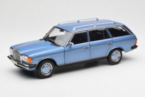 Mercedes 200 S123 T-Model Diamond Niebieski Edycja Dealerska Norev 1:18 B66040671 Metal