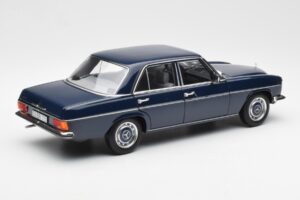 Mercedes 200 W114 Midnight Niebieski Edycja Dealerska Norev 1:18 B66040694 Metal — zdjęcie 3 z 8