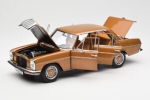 Mercedes 200 W115 Bycane Złoty Edycja Dealerska Norev 1:18 B66040665 Metal — zdjęcie 2 z 8