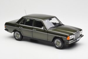 Mercedes 200 W123 Cypress Zielony Metaliczny Edycja Dealerska Norev 1:18 B66040654 Metal — zdjęcie 6 z 8