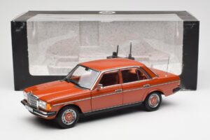 Mercedes 200 W123 English Czerwony Edycja Dealerska Norev 1:18 B66040653 Metal — zdjęcie 8 z 8