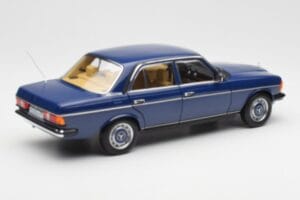 Mercedes 200 W123 Surf Niebieski Norev 1:18 183710 Metal — zdjęcie 3 z 8