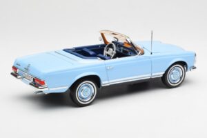 Mercedes 230 SL W113 Pagoda Horizon Niebieski Edycja Dealerska Norev 1:18 B66040633 Metal — zdjęcie 4 z 10